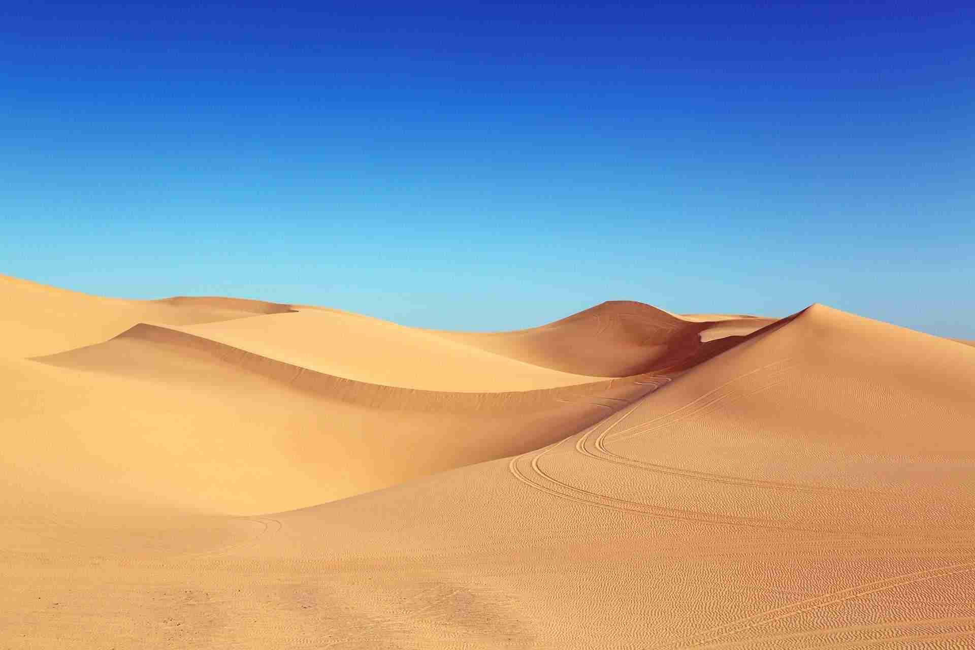 desert 1654439 1920