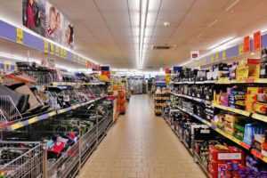 building shopping aisle shelves supermarket grocery store 778106 pxhere.com