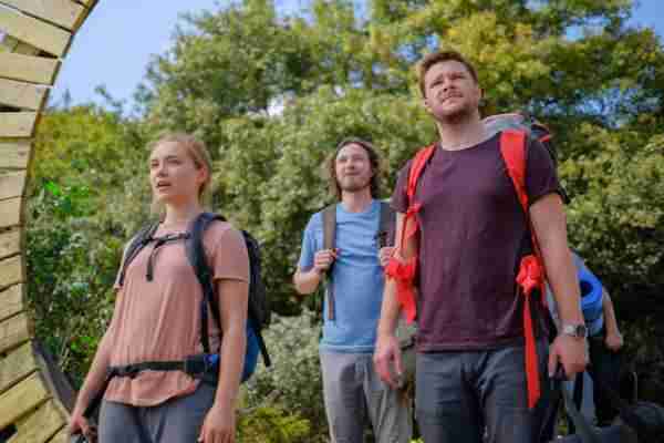Slunovrat Midsommar Recenze 70 Filmov Recenze Jan Varga slunovrat-midsommar-recenze-70-filmov-recenze-jan-varga