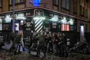 Bitka motorkaru s Vaclavem Mikulaskem Babou Jagou 04 foto Vojtech Resler