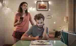 Eva Josefikova a Tomas Havlinek ztvarnili par v epizode Pridat si Alenu zdroj Mall.tv