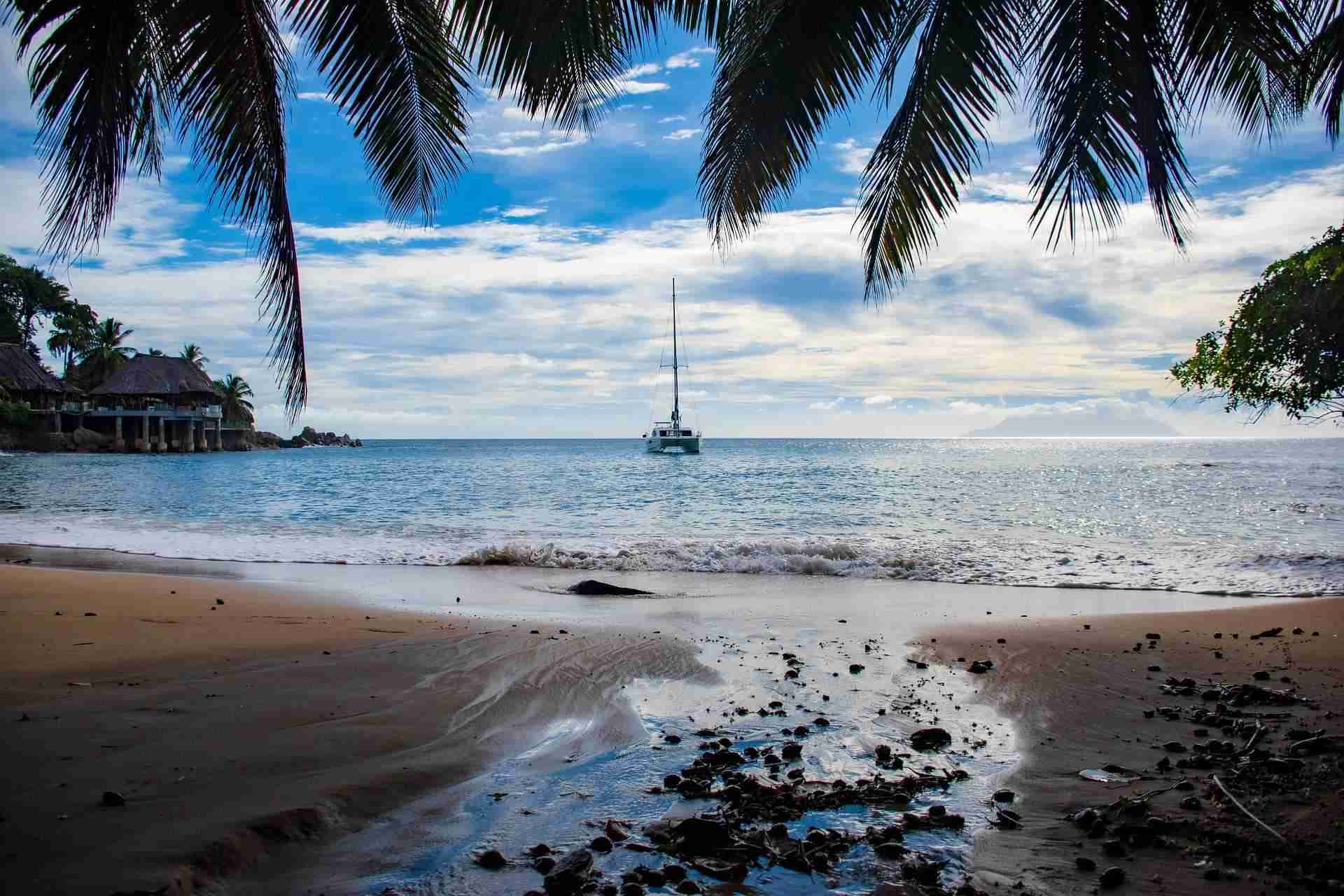 fishing boat 6273132 1920
