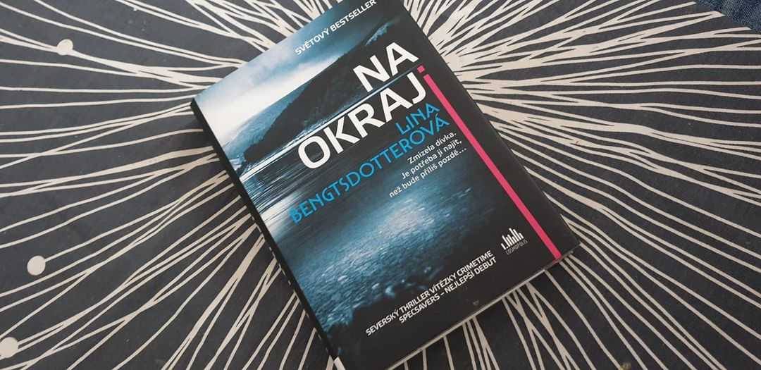 na.okraji