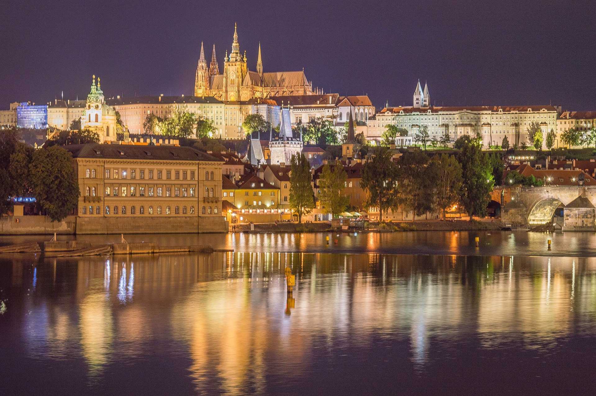 prague 913261 1920