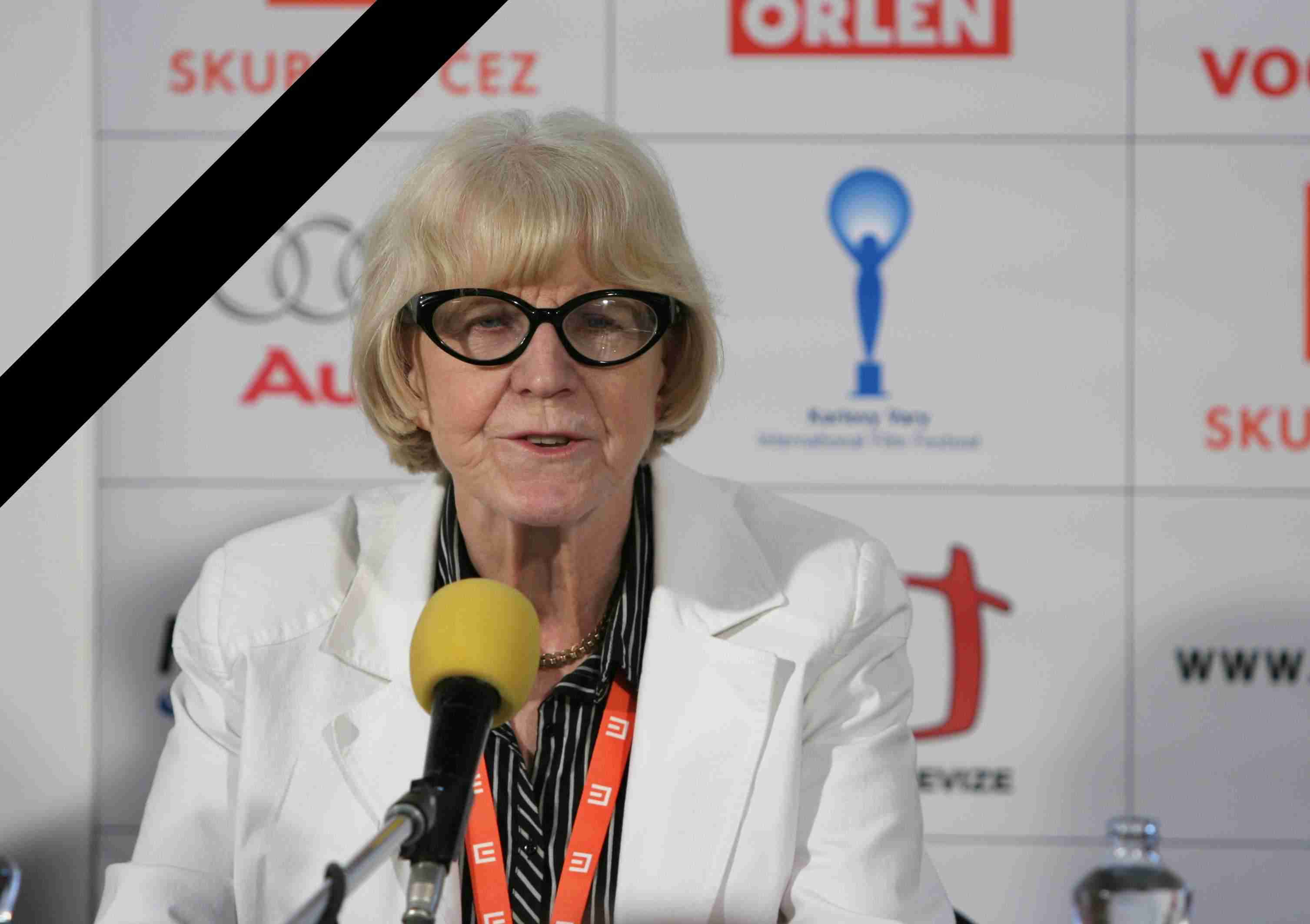 Eva Zaoralova