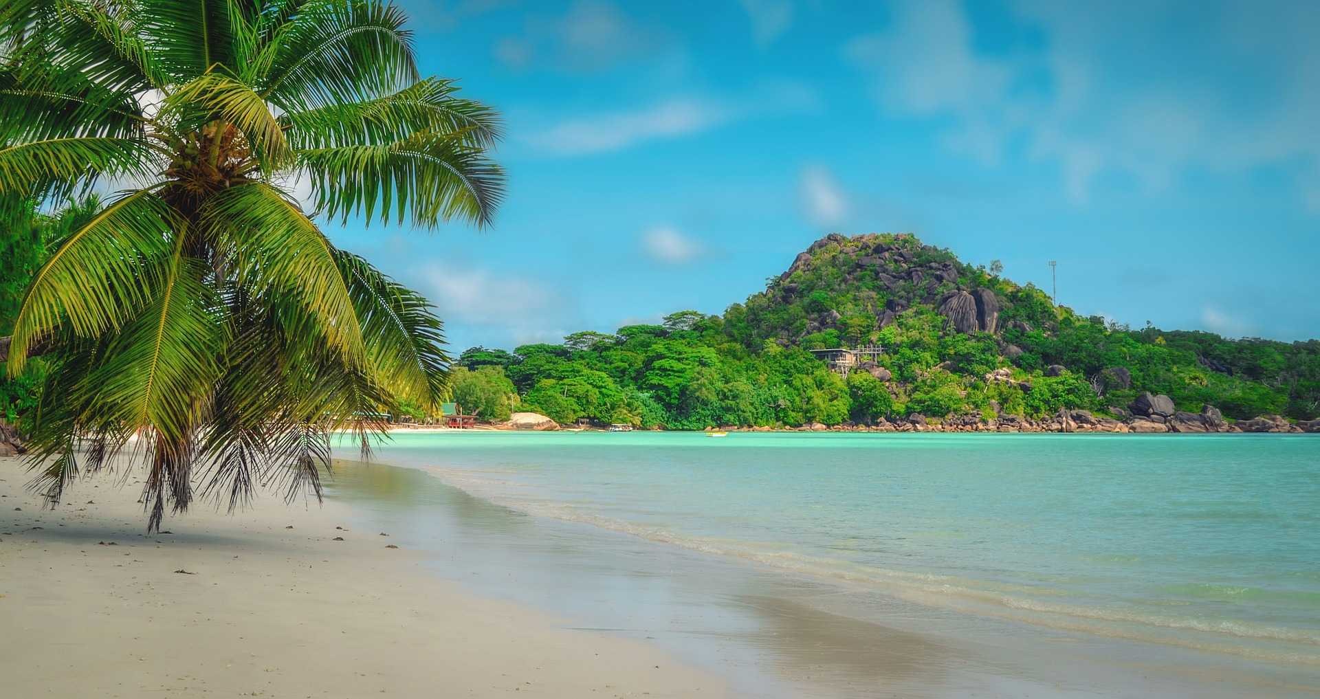 praslin 3555706 1920