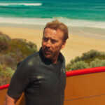 Surfař: Nicolas Cage si to rozdá s nevrlým surfařským gangem v trikovém australském filmu