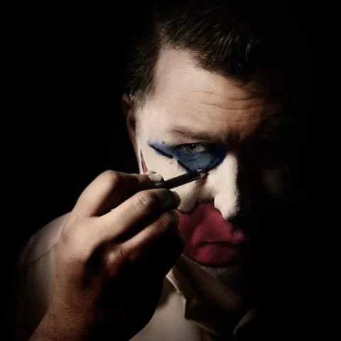 Devil in Disguise: John Wayne Gacy - Našlo Monstrum svou konkurenci?