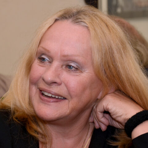 Věra Křesadlová a další osobnosti filmu a divadla: příběhy, které formovaly českou i světovou kulturu