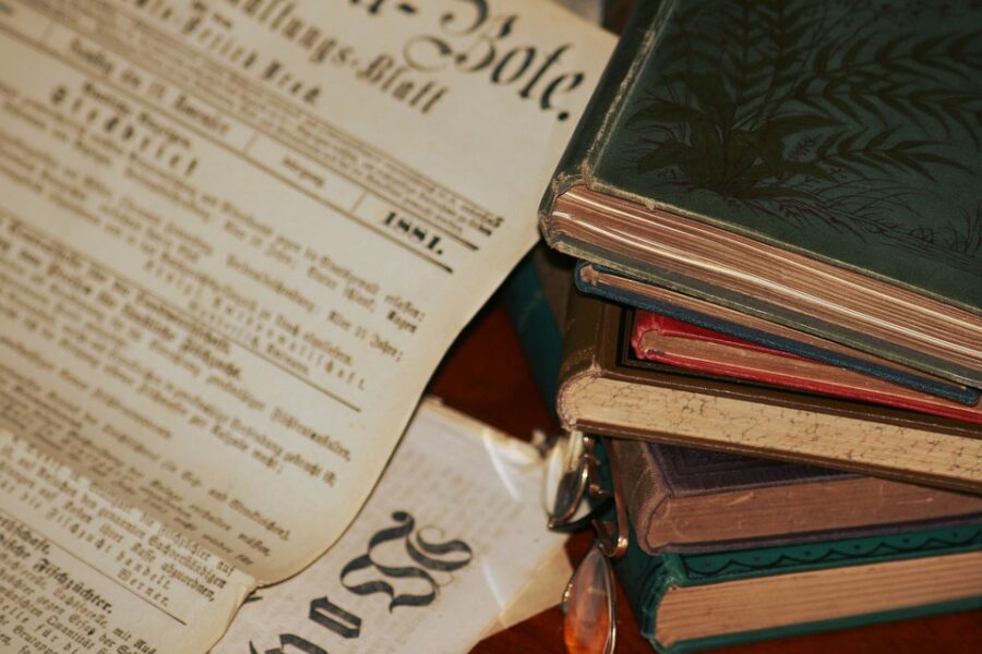 Knihomolské okénko, aneb spisovatelé a básníci narozeni 17. ledna news 5487368 960 720