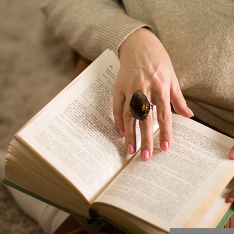 Knihomolské okénko, aneb spisovatelé a básníci narozeni 16. ledna