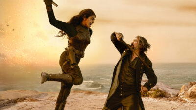 Útes - Karl Urban a Priyanka Chopra Jonas v pirátském akčním dobrodružství