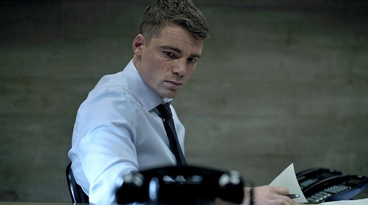The Night Agent končí po čtvrté sezóně ng