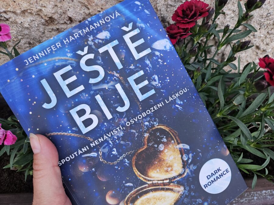 JEŠTĚ BIJE JEŠTĚBIJE